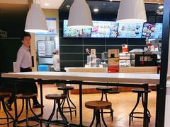 大堂-肯德基(洛川店)