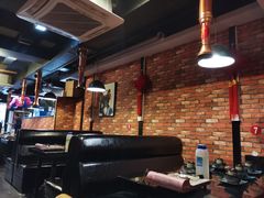 卡座-炙韩料理·部队锅专门店