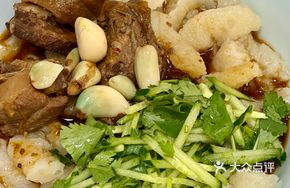 Pork Rib Yellow Bean Sauce Noodles