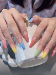 -丽心自助美甲美睫