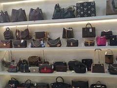 -六六奢品·vintage中古·回收二手奢侈品包包手表首饰(环球港店)