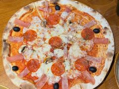 -JINNS锦时 steak&pizza(浸信会礼拜堂旧址店)