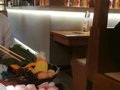 -呷哺呷哺(凯旋广场店)