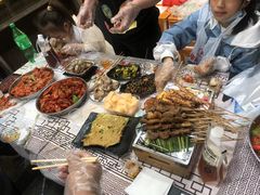 -云晓光头烧烤吧(德平路店)