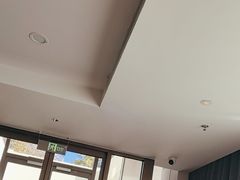 -静之湖湖畔餐厅