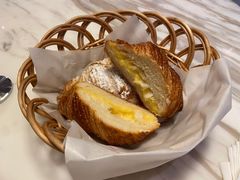 黄金流奶羊角-麦田工坊(月湖店)