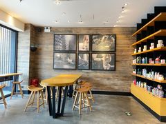 -星巴克(洛阳中州路王府井店)