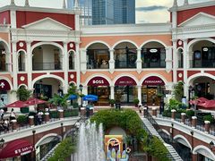 -佛罗伦萨小镇广佛名品奥特莱斯(疏港路店)