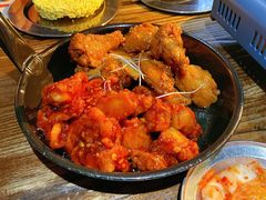 韩式炸鸡-MI WU FACTORY米屋美食工厂餐厅(绿地店)