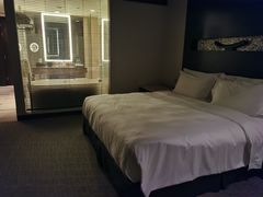 -青岛海尔洲际酒店
