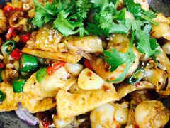 -魏铭鱼头捞饭(晋阳路店)