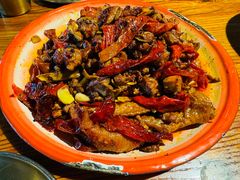 -柴窝堡22号辣子鸡·传承新疆菜