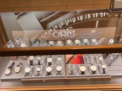 -亨吉利世界名表中心(砂之船奥莱店)