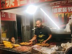 -小魏哥果仁烤面筋