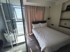 -若有设计师酒店(苏州火车站地铁站店)