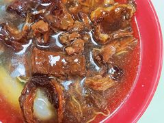 侯柱牛腩面-胜利茶餐室