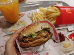 -麦当劳(杭州国际服装城店)