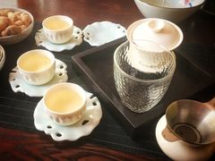 -碧露轩·大益茶体验馆(镇江路店)