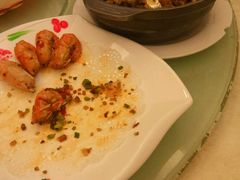-东豪园林海鲜酒家(南港路辅路店)