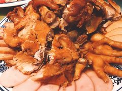 -快乐老家三鲜饺子东北菜(南六中路店)