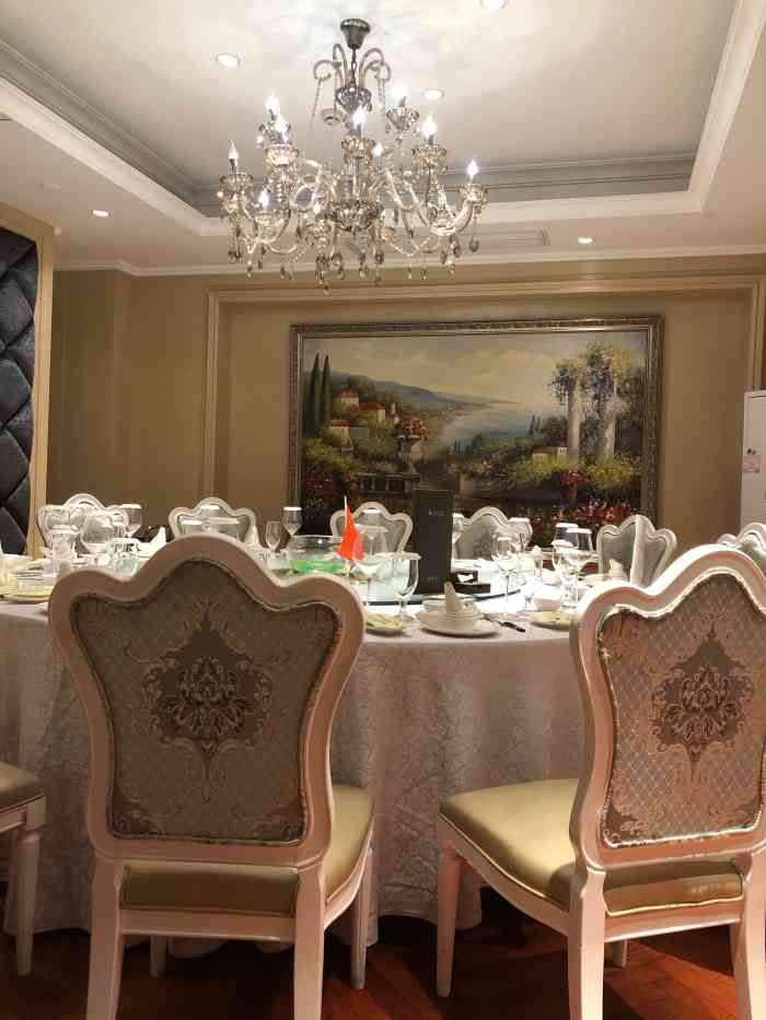 宝燕壹号海鲜餐厅(莲花路店)