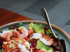 虾仁牛油果沙拉-RAC BAR(安福路店)