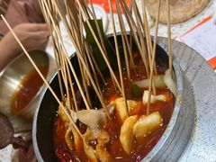 -小董哥烤串·爆汁大油边(故宫店)