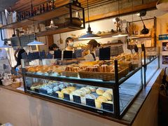 面包甜点陈列柜-仙峰天然面包(迎宾路店)