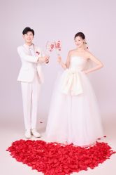 -水晶之恋婚纱摄影(北京总店)