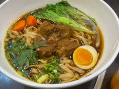 -康师傅私房牛肉面(申虹店)