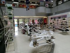 -云柏鞋业(十里堡店)
