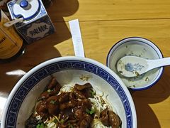 -沪西老弄堂面馆(定西路店)