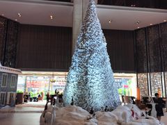 -景月阁空中食府(希尔顿酒店)