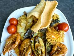 -亚洲国际大酒店·云顶阁旋转自助餐厅