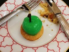 -Salon de The de Joel Robuchon(外滩18号店)