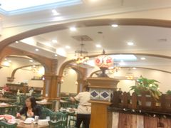 大堂-清真·玛丽亚新疆菜主题餐厅(浙江中路店)