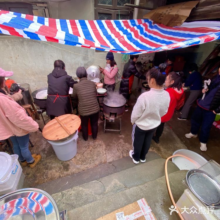 尚干的锅边节，锅边油饼吃到high！