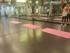 -舞佳舞空中瑜伽馆