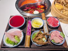 -卤校长重庆火锅(国兴店)