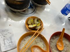 -长城砂煲田鸡粥