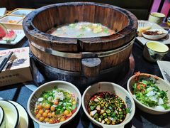 -秋语木桶鱼.酸菜鱼(开发区火车站店)