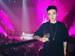 -赤红音乐现场(浦东金桥路店)
