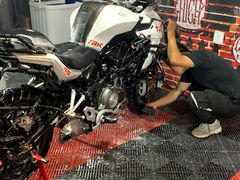 -摩道团机车工坊 摩托车维修 精洗店