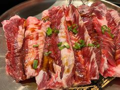 -草家酱蟹炭火烤肉店(珲春南路二店)