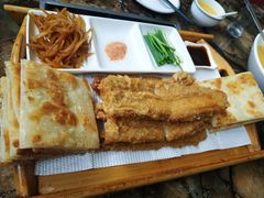 -闻道食府烙饼卷带鱼(原车耳营店原大觉寺店)