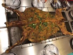 -去吃小龙虾·江湖菜·烧烤(南滨路店)
