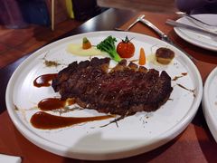 新西兰安格斯眼肉牛排M2-Golden Lily河内巴黎法越料理餐厅(建国西路店)