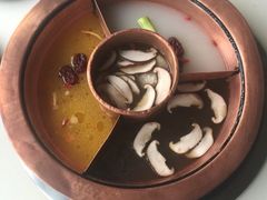 -滇釜火锅·能喝汤的火锅(车公庄店)