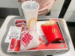 -麦当劳(轻轨曹杨路店)