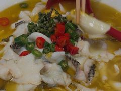 -川流不息·地道川菜·小龙虾(松东路店)